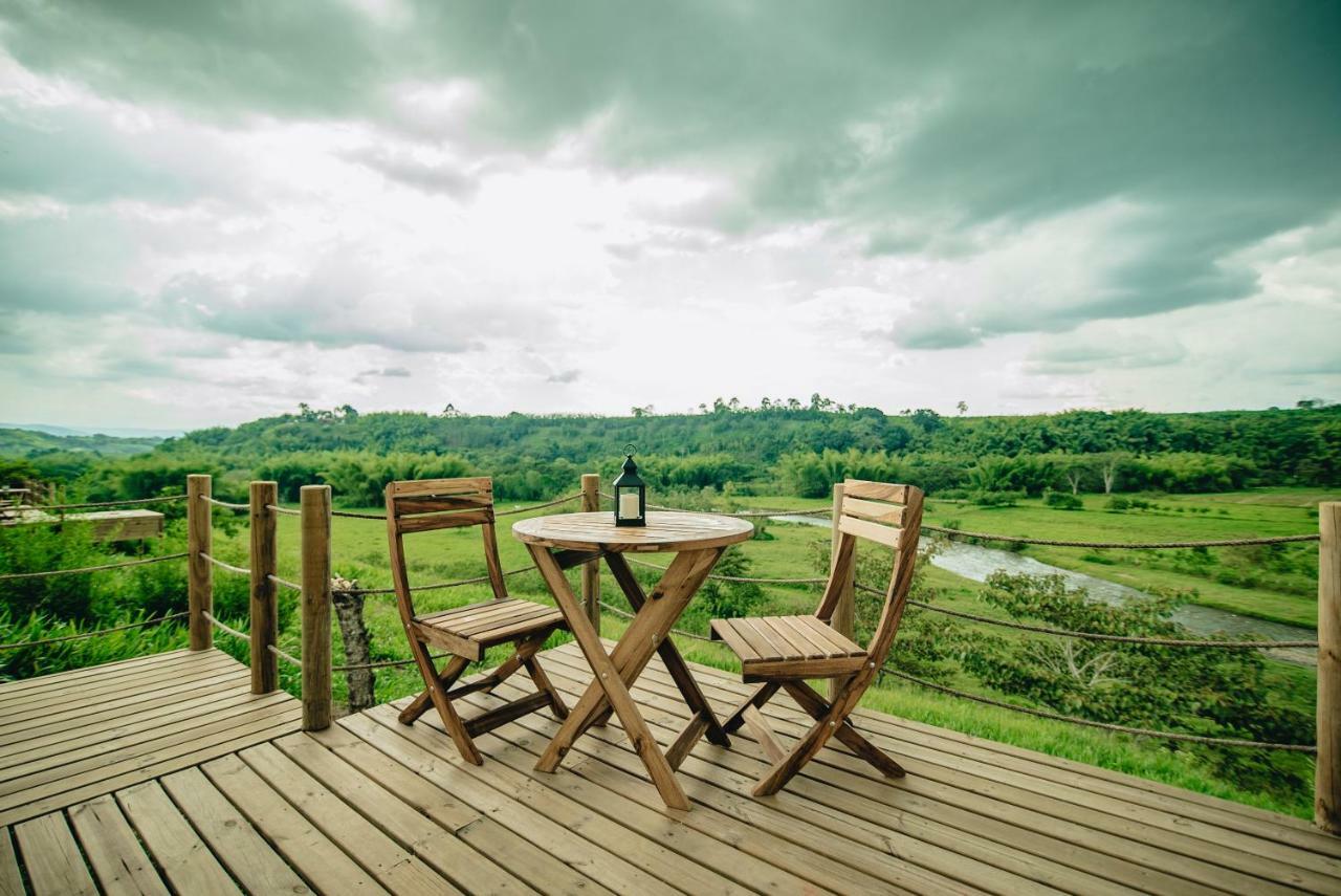 Glamping Entre Rios Hotel Calarca Exterior photo